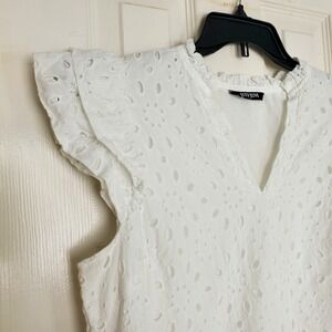 BTFBM White Eyelet Lace Ruffle Cap Sleeve V-Neck Blouse Top Size Medium